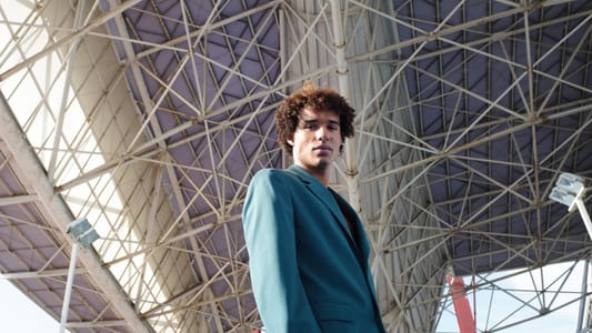 How to Attract and Date a Leo Man: Tips for a Strong Connection